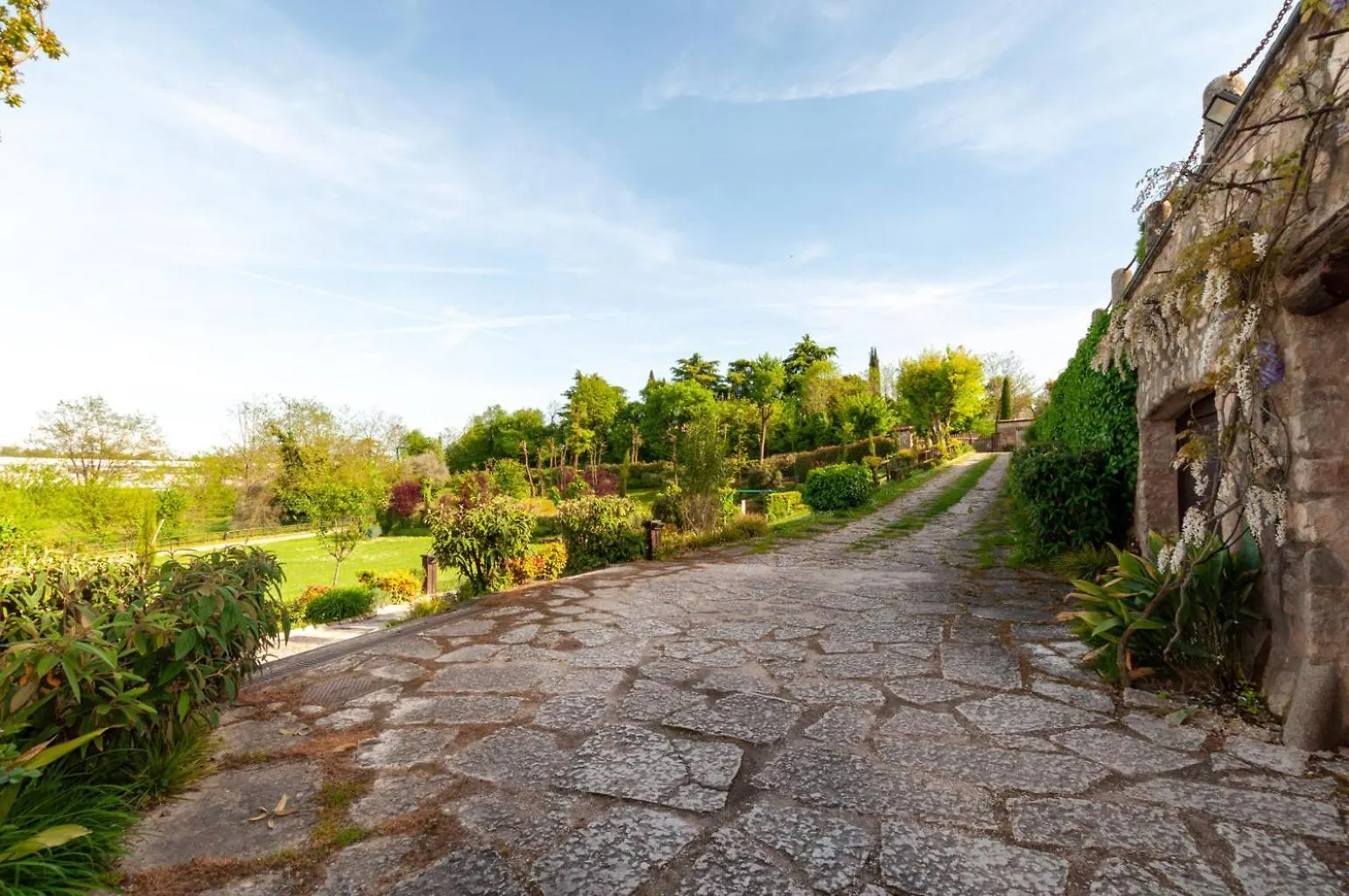 Bagode Country Lodge Desenzano del Garda Olaszország